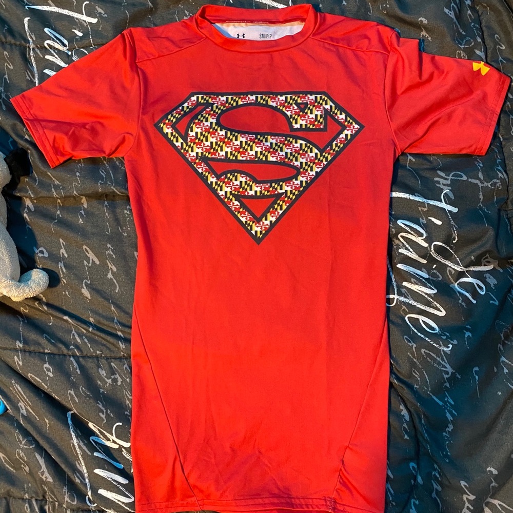 UNDER ARMOR DRI-FIT SHIRT